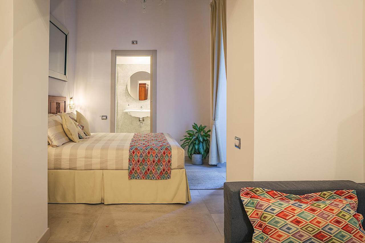 Waterfront Suites Cagliari Exterior foto